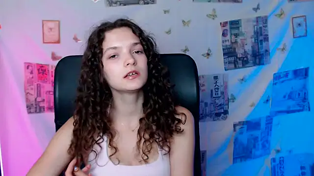 _SusieSu_ live cam on StripChat