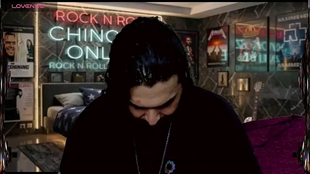 chino_roz webcam