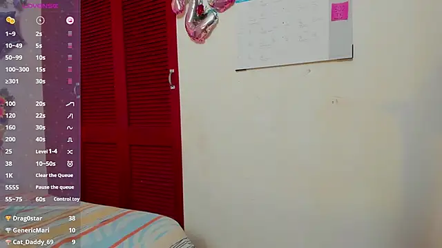 akai_krazna webcam