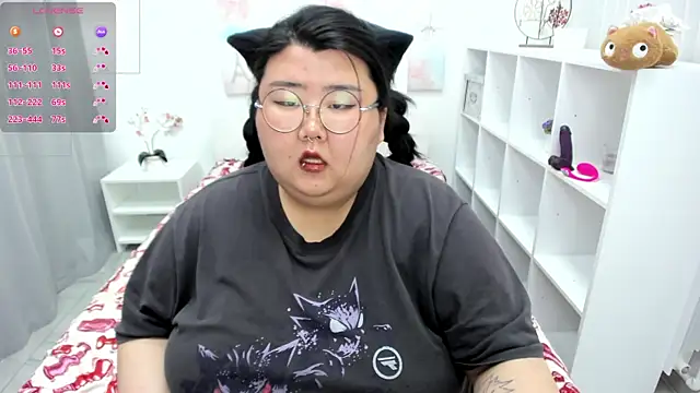 Watch Nadine_asian live on EroticFlix - High definition streams