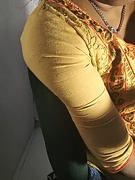 DIRTYSECRET_QUEEN_07 webcam