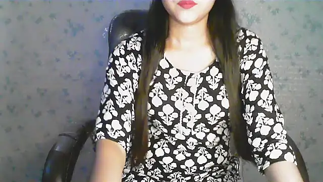 collage_hoty webcam