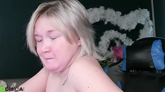 Sara_Robinson webcam