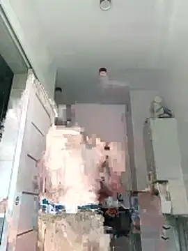 LimpingLash803 webcam