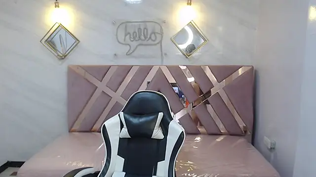alesia_v_v webcam