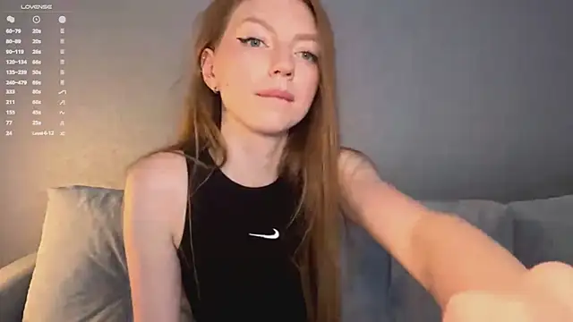 Watch Auroralgnis live on EroticFlix - High definition streams