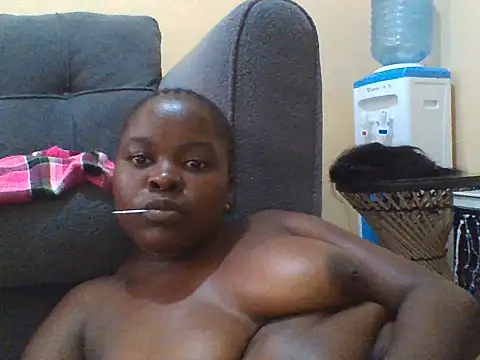 Fine-Asss webcam
