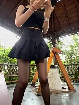 louisayueyue webcam