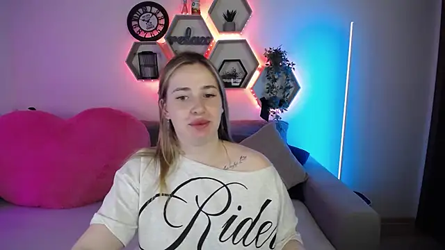 SabrinViolet webcam