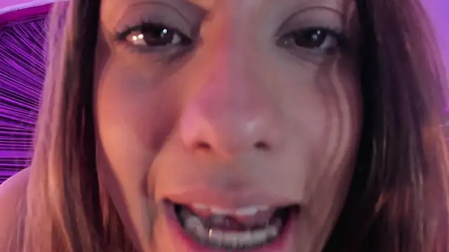 krystal_swift webcam