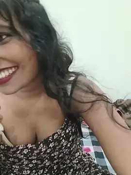 Watch SA-K-SHI live on EroticFlix - High definition streams