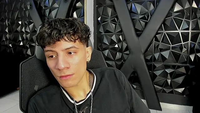 Angel_St1 webcam
