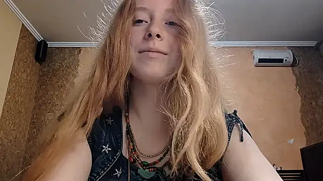 KateVibe_01 webcam
