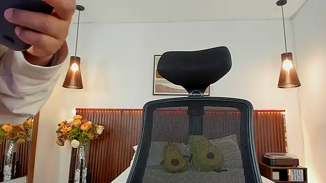 Watch Mia_monrroe1 live on EroticFlix - High definition streams