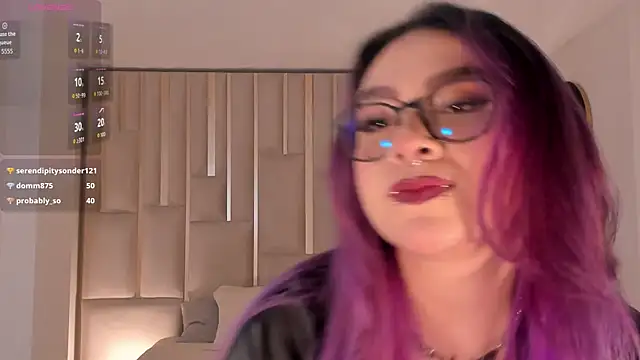 LoiseHarper webcam