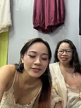 Watch honghong_mother live on EroticFlix - High definition streams