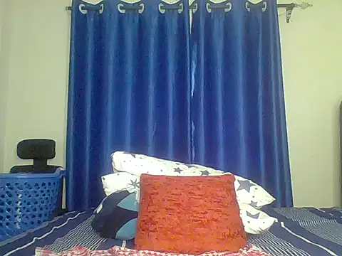 Sweet_Petites webcam