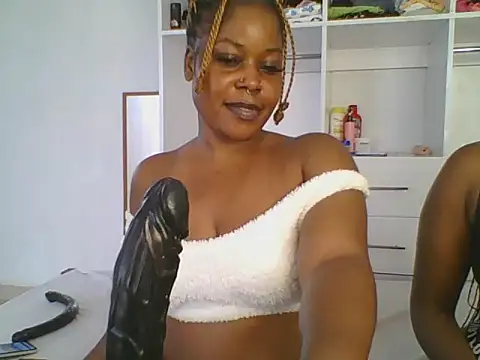 dehmyqueen webcam