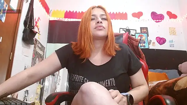 Saray_extrovert_ webcam