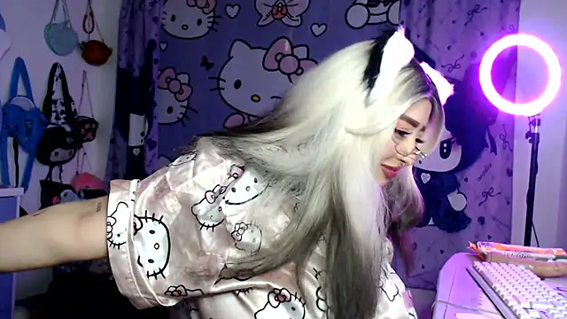 lussyevans24 webcam