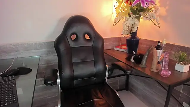 AlinaMorris webcam