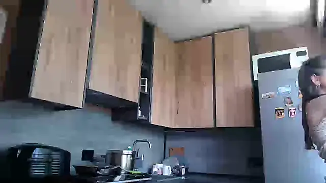 delightful_sofi webcam