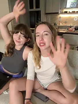Nura_n_Sarah