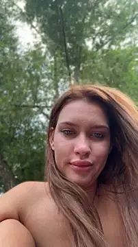 KikiWatson webcam
