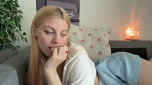 Fanny_Fresh webcam