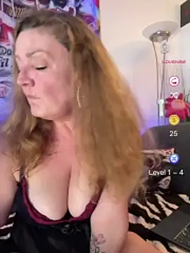MumGabriela webcam