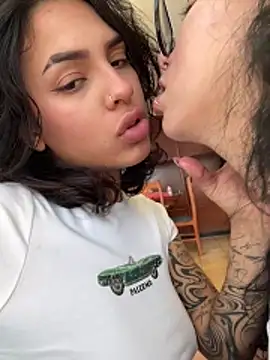 Alice_surprise live sex cam