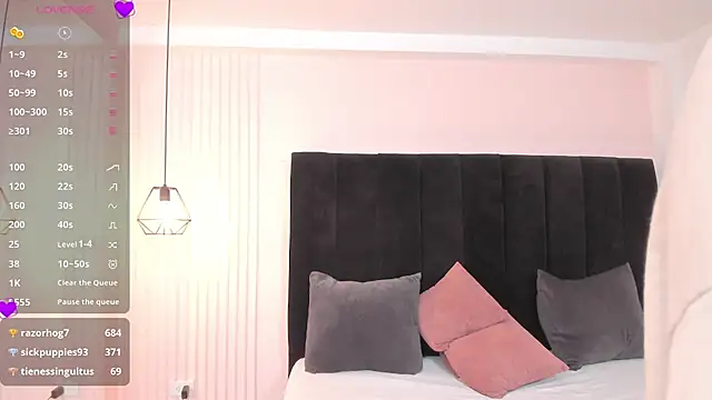 valy_shyness webcam