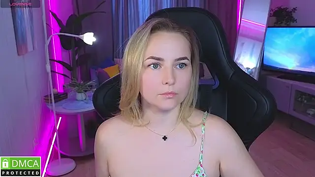 Mira_Mermayd webcam