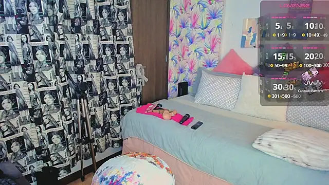 natahottt (F milf) - 👅for a sticky vibe 🍦🔥