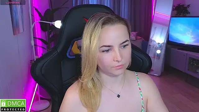 Mira_Mermayd webcam