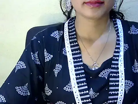 Watch Shab_M live on EroticFlix - High definition streams