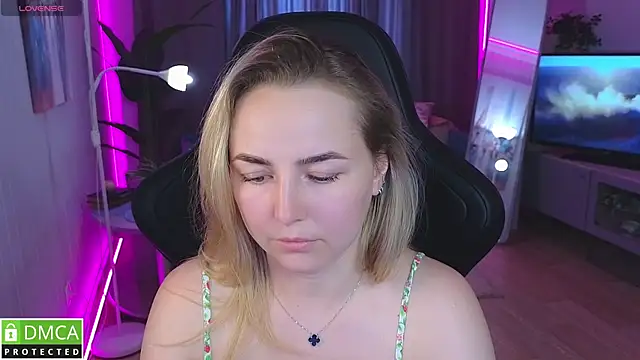 Mira_Mermayd webcam