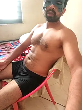 Ragnorok01 Live Webcam on Stripchat