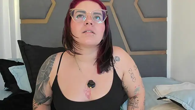 juana_valkiria webcam