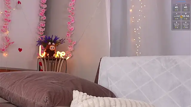 CherlyGuss webcam