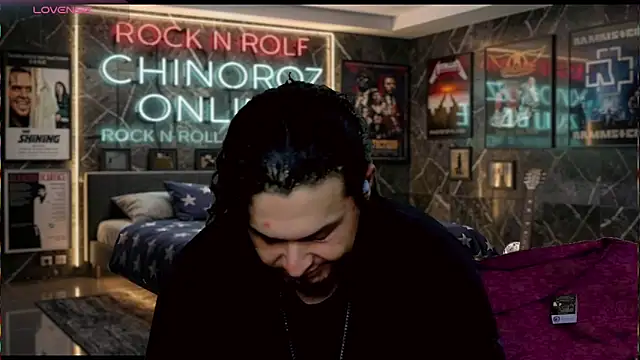 chino_roz webcam