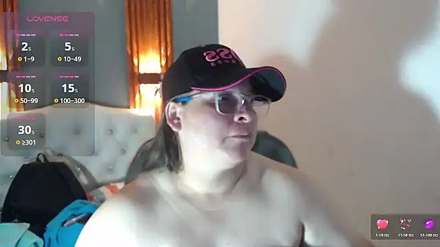 Watch katty_femdom live on EroticFlix - High definition streams