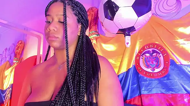 Watch Sofi_Fox_ live on EroticFlix - High definition streams