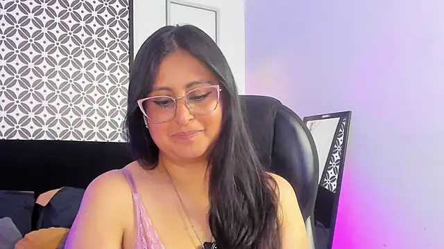 Amber_gold_ webcam