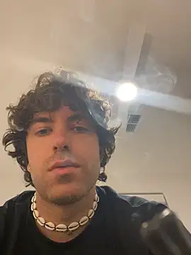 icyninesix webcam