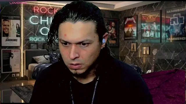 chino_roz webcam