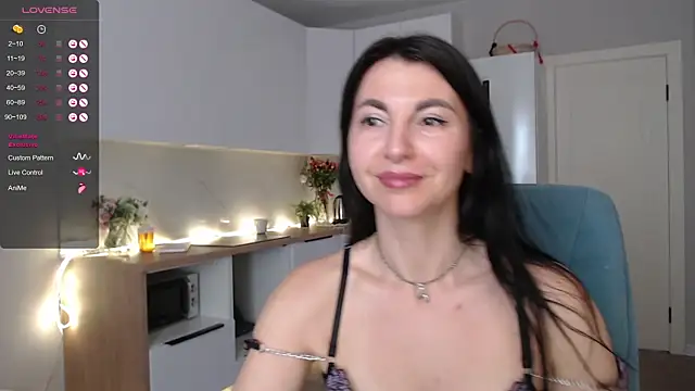 Watch Mary_love16 live on EroticFlix - High definition streams