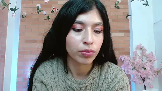 Watch adriscute live on EroticFlix - High definition streams