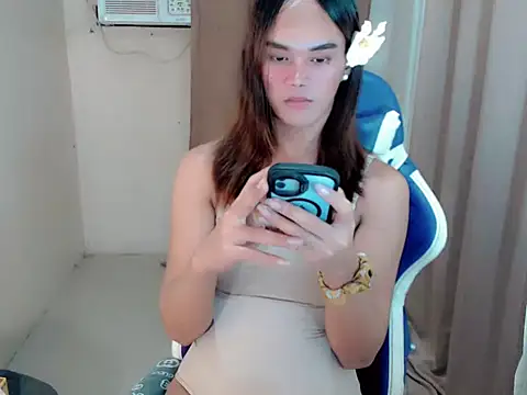 ur_goddes_barbie (T young) - SHOW YOUR LOVE AND SUPPORT