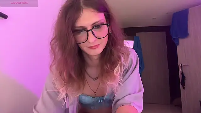 Модель: alicepinkhead